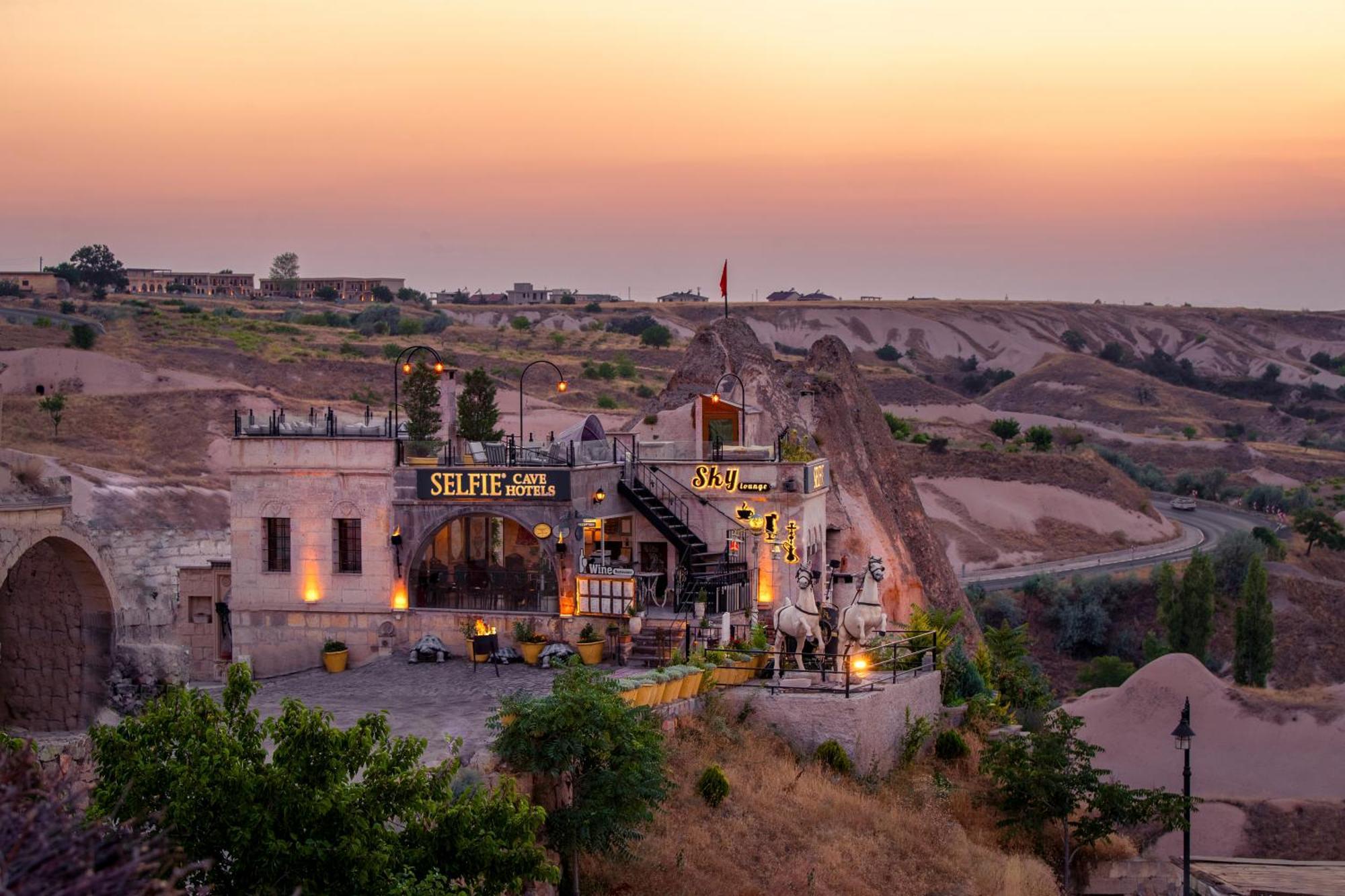 Cappadocia Fairy Chimneys Selfie Cave Hotels - Special Class Uchisar Εξωτερικό φωτογραφία