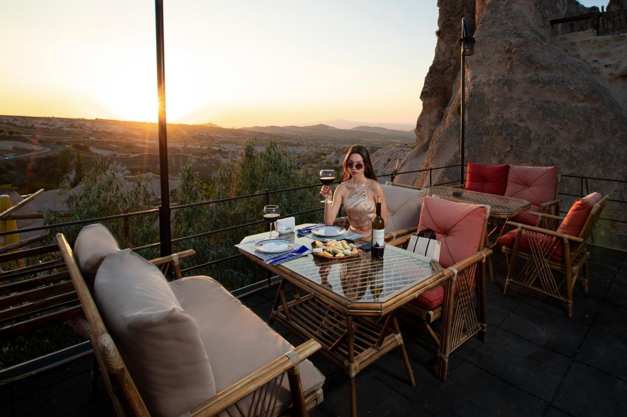 Cappadocia Fairy Chimneys Selfie Cave Hotels - Special Class Uchisar Εξωτερικό φωτογραφία
